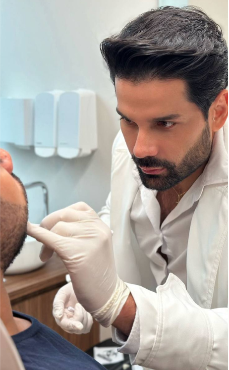 Dr. Ricardo Costa
